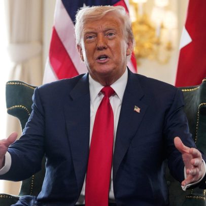 Trump aumenta tarifas sobre o Canadá para 35% e gera polêmica internacional