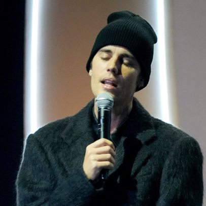 Justin Bieber compartilha momento especial em estúdio com seu filho Jack Blues