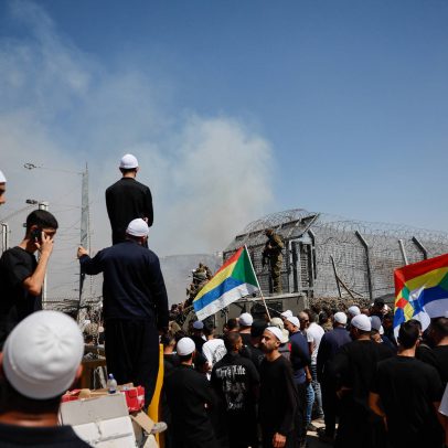 Drusos ameaçam entrar na Síria se massacre no Líbano e Israel continuar