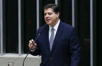 PEC pode alterar regras de precatórios e melhorar situação fiscal do governo