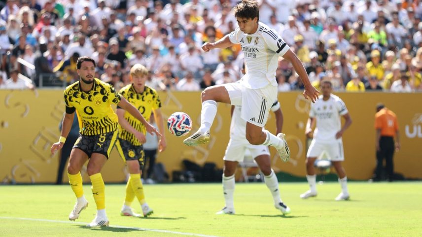 Gonzalo García abre o placar para o Real Madrid contra o Borussia Dortmund no Mundial (Foto: Luke Hales / GETTY IMAGES NORTH AMERICA / Getty Images via AFP)
