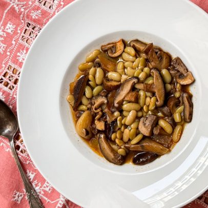 Escabeche de setas e verdinas encanta paladares com sabor único e refrescante