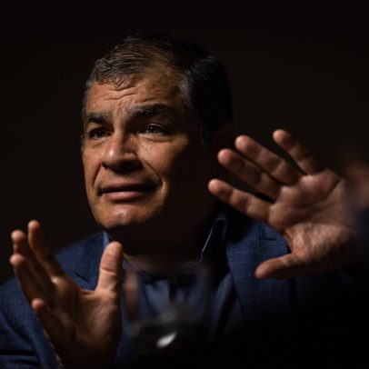 Rafael Correa critica desafios de governar como Lula enfrenta atualmente
