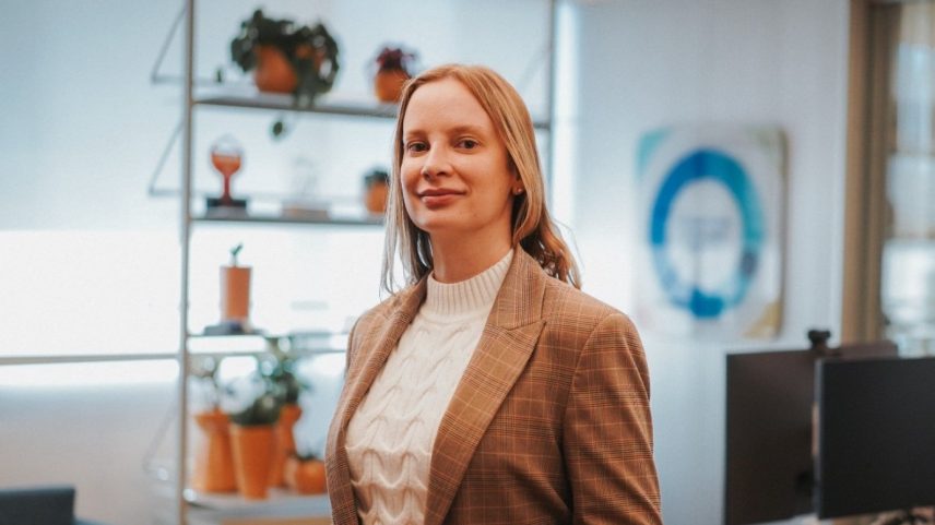 Mariana Dalvi, gerente de produto da Olist: "O empreendedor conversa com a Lis em linguagem natural e consegue criar automações completas" (Foto: Olist/Divulgação)