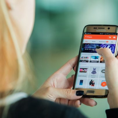 Shopee lidera como a plataforma de e-commerce preferida em favelas, aponta pesquisa