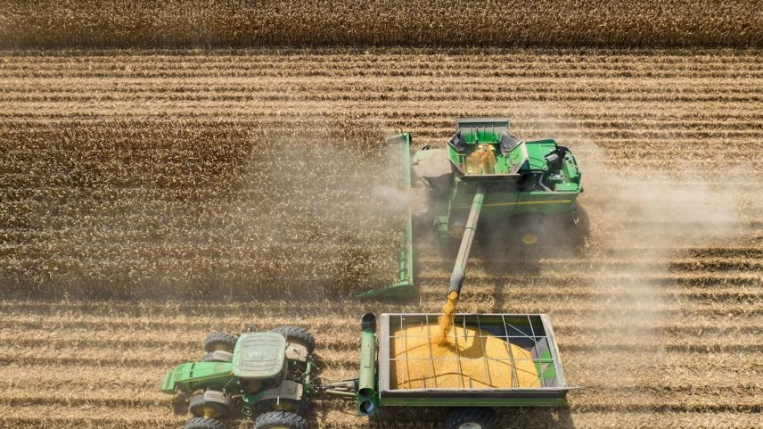 “Não vamos fazer nada que prejudique os agricultores”, disse Trump em uma entrevista. Discurso, porém, tem contrastado com a realidade relatada pelos produtores (Foto: Reprodução)