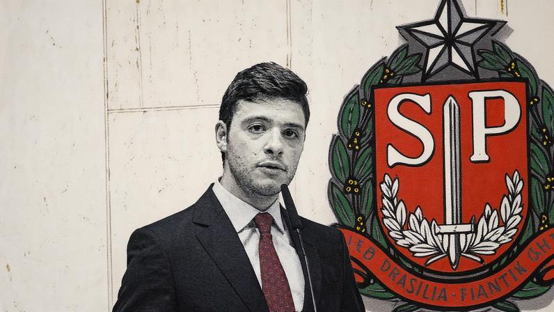 Deputado Thiago Auricchio faz discurso na Alesp (Foto: Reprodução)