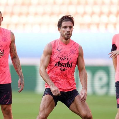 Manchester City enfrenta desafio para reduzir elenco maior que o desejado por Guardiola
