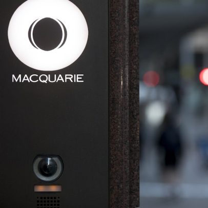 Macquarie enfrenta desafios após investigações que afetam sua reputação financeira