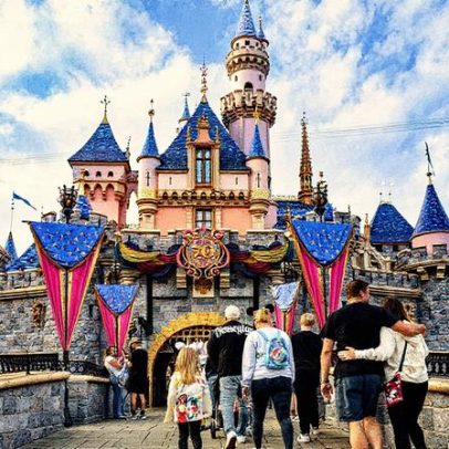 Disney altera regras de entrada nos parques e gera descontentamento entre brasileiros