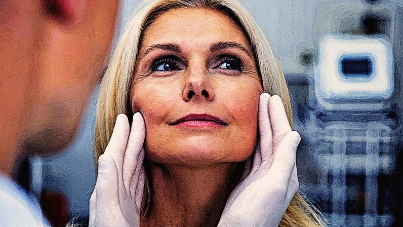 Envelhecer bem e sem exageros: entenda as principais técnicas para garantir a máxima qualidade da pele (Foto: Freepik)