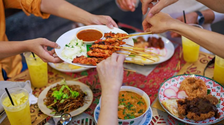 Comer fora tem seu quê (Foto: Thai Liang Lim/Getty Images)