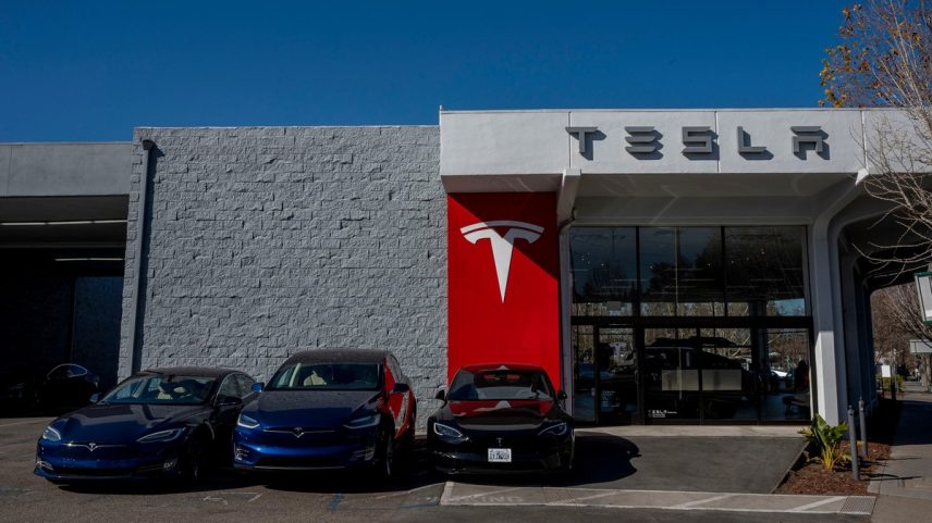 Loja da Tesla em Palo Alto, Califórnia, nos EUA (Foto: Bloomberg)