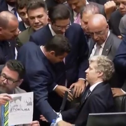 Deputado explica resistência em deixar cadeira de Hugo Motta na Câmara