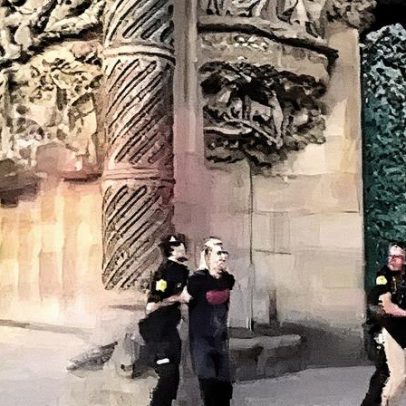 Ativistas climáticos mancham Sagrada Família em protesto contra inação ambiental