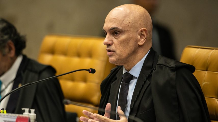 Plenário do STF durante julgamento sobre responsabilização das redes sociais; Ministro Alexandre de Moraes (Foto: Brenno Carvalho / Agência O Globo)