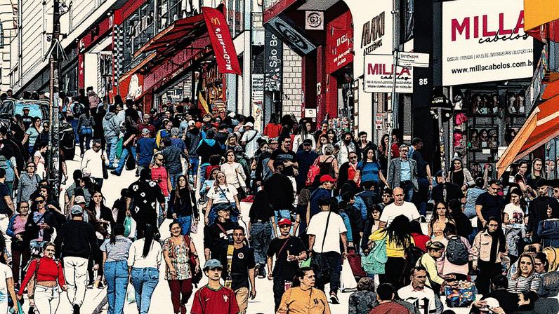 Pessoas caminham na região da 25 de Março, em São Paulo (Foto: Rafaela Araújo - 16.jul.25/Folhapress)