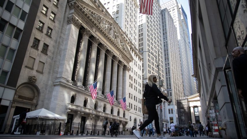 Prédio da Bolsa de Nova York, em Wall Street (Foto: Michael Nagle / Bloomberg)
