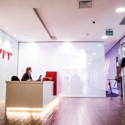 Almaviva finaliza aquisição da Tivit e mantém Paulo Freitas como CEO no Brasil