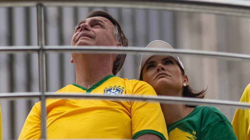 Ex-presidente Jair Bolsonaro (PL) e a ex-primeira-dama Michelle Bolsonaro (PL) (Foto: Tabata Benedicto/Estadão)