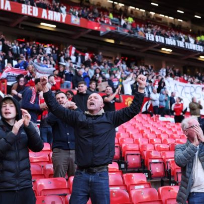 Torcedores do Manchester United planejam protesto contra Sir Jim Ratcliffe na estreia da temporada