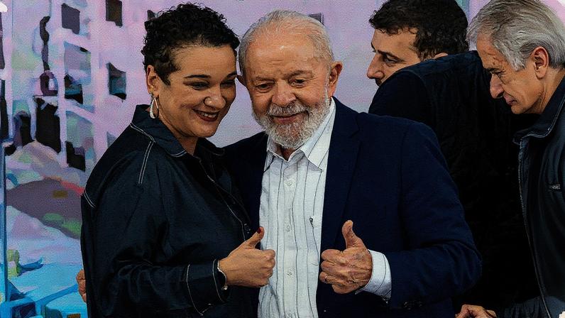 A presidente do BB, Tarciana Medeiros, e o presidente Lula (Foto: Eduardo Anizelli - 30.jun.2024/Folhapress)