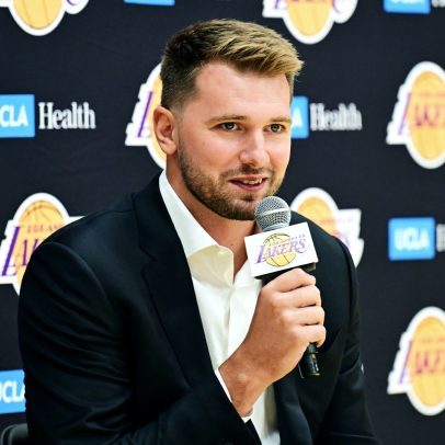 Luka Dončić surpreende fãs com show dos Backstreet Boys durante tour nos EUA