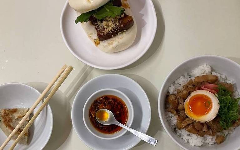 Pratos servidos no restaurante taiwanês Mapu, da Vila Mariana