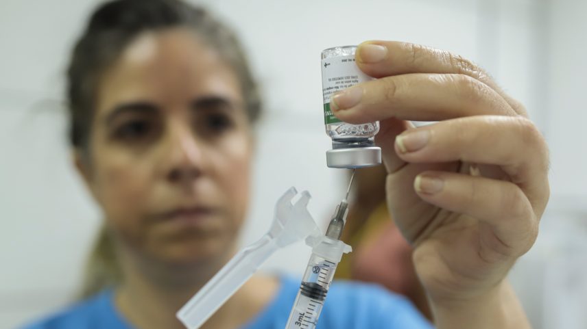 A vacinação é essencial para prevenir doenças e sua disseminação - Foto: Divulgação - Joédson Alves/Agência Brasil