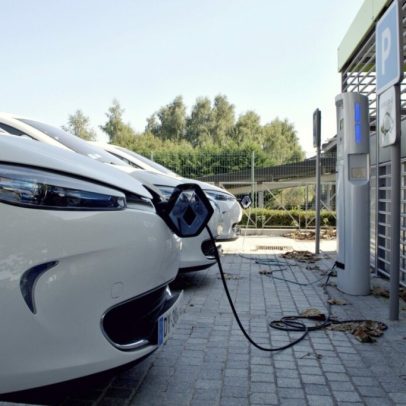 A Revolução Silenciosa: O Crescimento dos Carros Elétricos