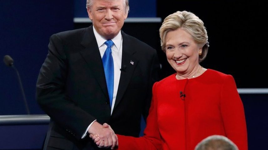 Donald Trump e Hillary Clinton durante debate nas eleições de 2016 (Foto: AFP)