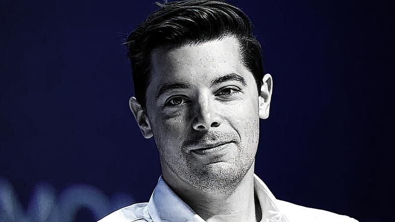 Brad Lightcap, Diretor de Operações da OpenAI, participa de uma conferência no Festival Internacional de Criatividade de Cannes, na França, em 20 de junho de 2023 (Foto: Reprodução)