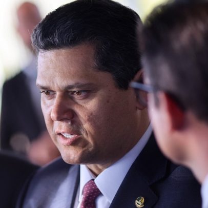 Alcolumbre critica ocupação do Congresso e pede bom senso à oposição