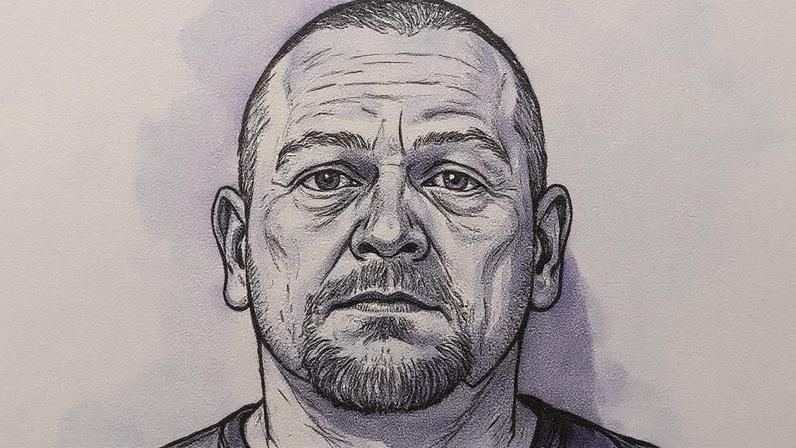 Britânico Jamie Stevens foi condenado por manter corpo de ex-namorada escondido em casa por dois anos (Foto: Polícia de Devon e Cornwall)
