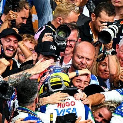 Piastri vence GP da Holanda com pódio inédito após abandonos de Norris e Hamilton