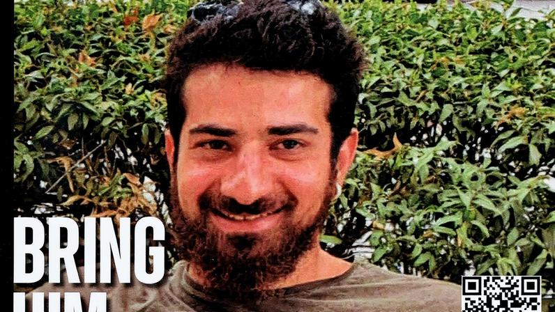 Idan Shtivi, de 28 anos, foi sequestrado pelo Hamas durante o festival de música Nova (Foto: Reprodução)