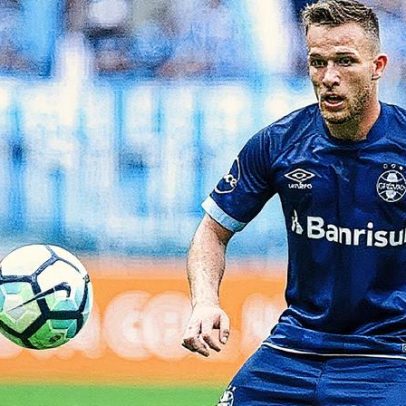 Arthur deixa a Juventus e se prepara para assinar com o Grêmio