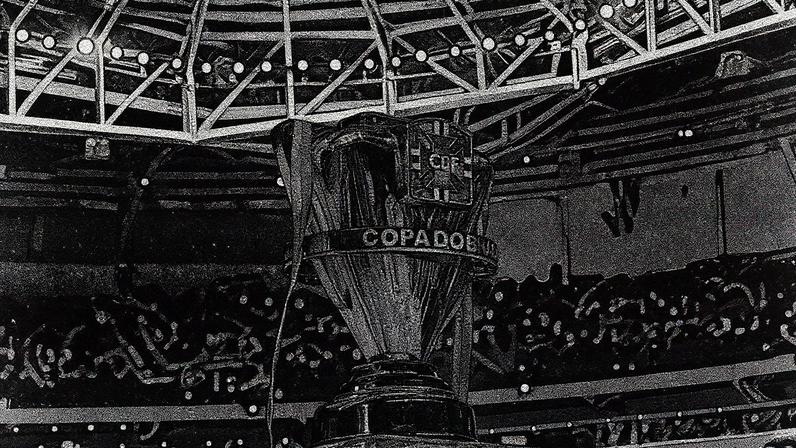 Troféu da Copa do Brasil (Foto: Friedemann Vogel/Getty Images)