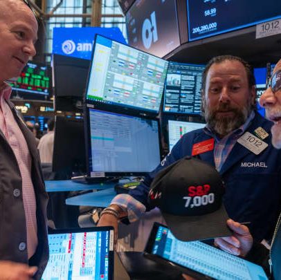 Wall Street enfrenta agosto com novas preocupações em meio a fraqueza histórica das ações