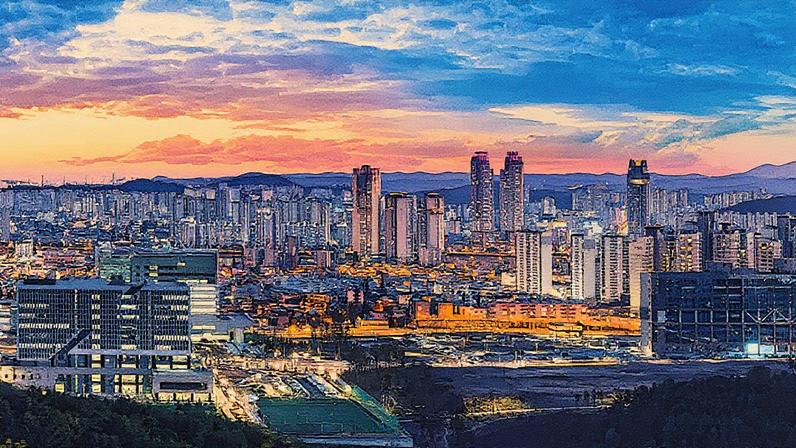 A linha do horizonte da cidade de Ulsan vista do Pavilhão Hamwolru. As pessoas podem desfrutar de uma bela paisagem urbana gratuitamente. Ulsan, Coreia do Sul. (Foto: Insung Jeon | Moment | Getty Images)