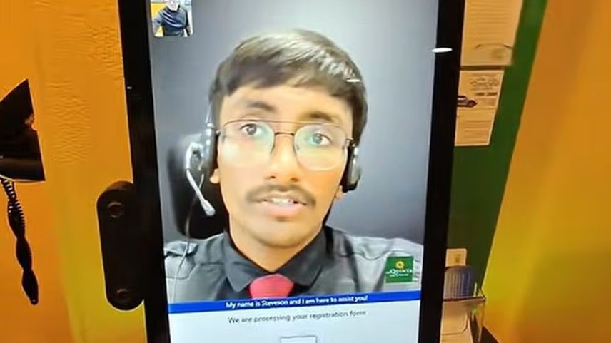 Vídeo de check-in com atendente virtual causa polêmica em hotel nos EUA (Foto: Reprodução - TikTok/@languageguy1)