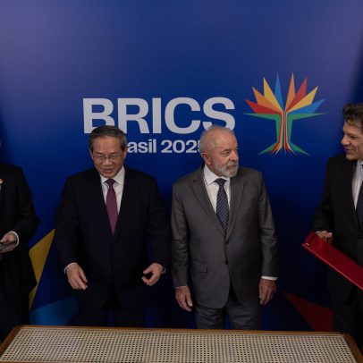Brasil e China firmam acordo para certificar carne e soja em comércio bilateral