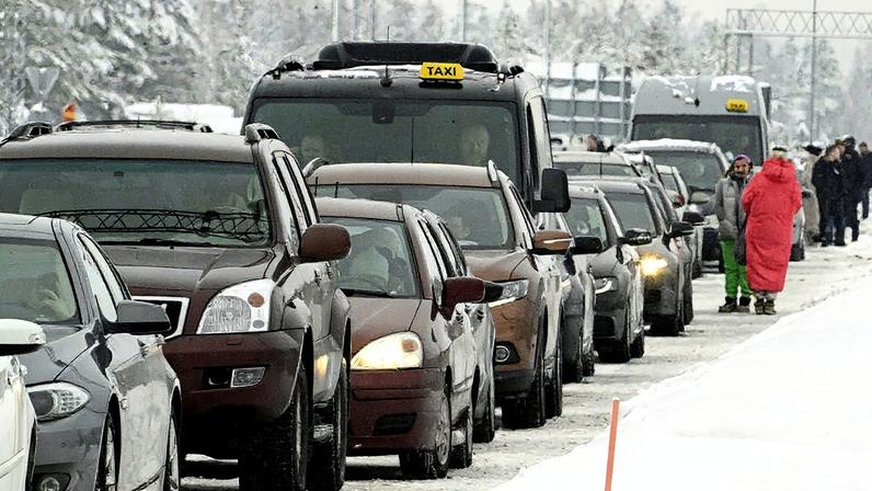 Mais de 500 androides participam da primeira 'Olimpíadas de Robôs' do mundo na China. (Foto: Reprodução)