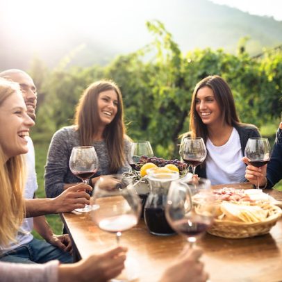 Vinhos acessíveis para um aperitivo descontraído e saboroso
