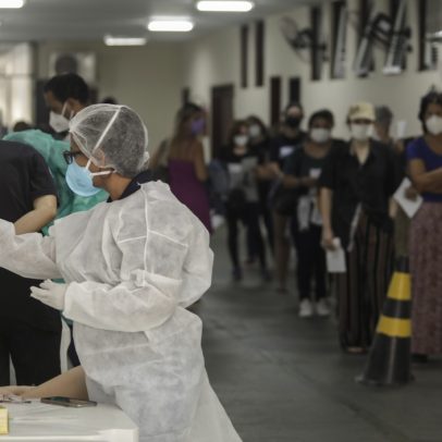 Nova variante da Covid 'Frankenstein' apresenta sintomas preocupantes para a população