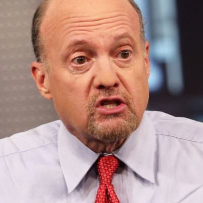 Mercado financeiro apresenta volatilidade intensa, segundo análise de Jim Cramer