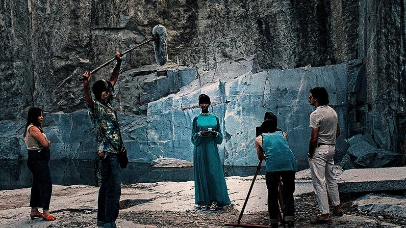 Sesc Pompeia: exposição "O Poder de Minhas Mãos", uma coletiva que reúne obras de 25 mulheres artistas (Foto: Grace Ndiritu/Divulgação)