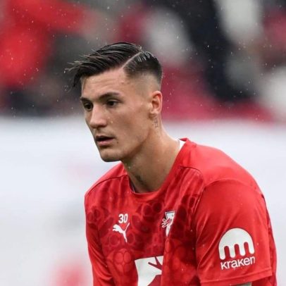 Manchester United fecha acordo com RB Leipzig para contratação de Benjamin Sesko