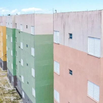 Classe média brasileira enfrenta dificuldades para conquistar a casa própria