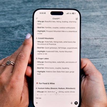 OpenAI disponibiliza IA do ChatGPT para enfrentar concorrência da Meta e China